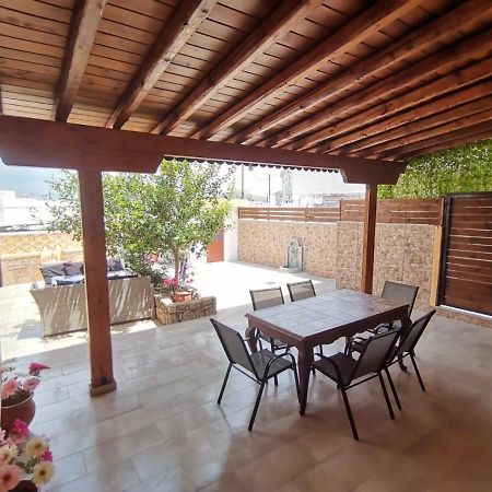 Archangelos Family House Buitenkant foto