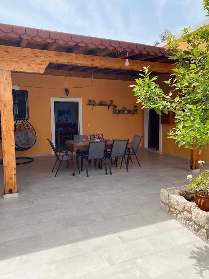 Archangelos Family House Buitenkant foto