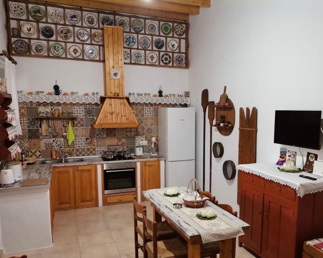 Archangelos Family House Buitenkant foto